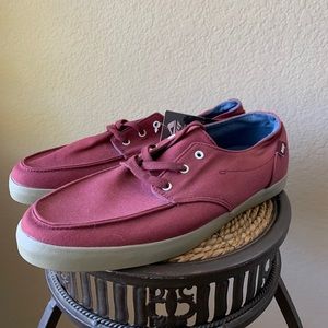 Men’s reef shoes!!! BRAND NEW